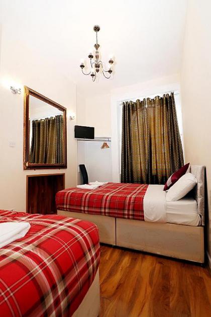 Kings Cross Hotel London - image 14
