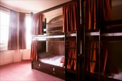 Palmers Lodge: Swiss Cottage - image 2