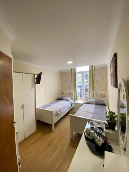 Haven Hotel - image 10