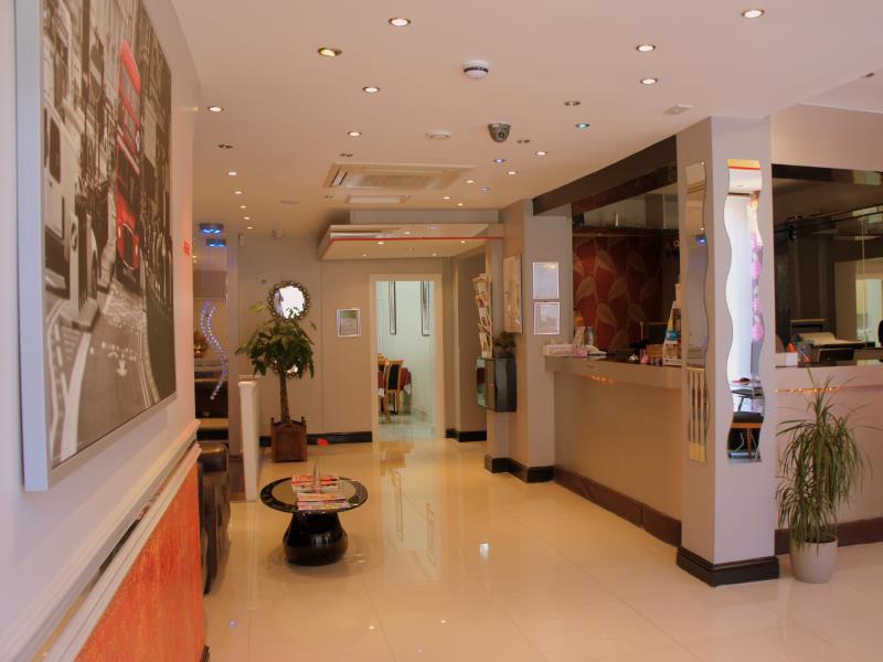 Plaza London Hotel - main image