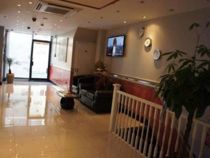 Plaza London Hotel - image 11