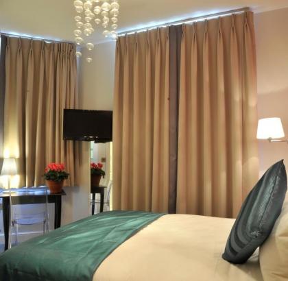 Notting Hill Hotel by CAPITAL - image 2