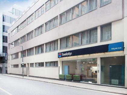 Travelodge London Central Aldgate East - image 6