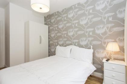 London Dream House - City apartment - image 9