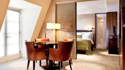Threadneedles Autograph Collection by Marriott - image 12