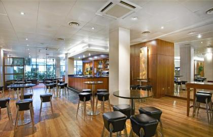 Central Park Hotel - image 10