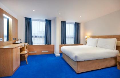 Central Park Hotel - image 5