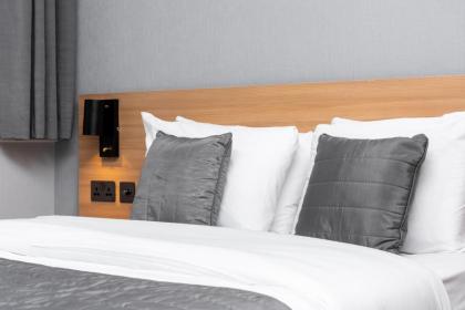 Gainsborough Hotel - image 25