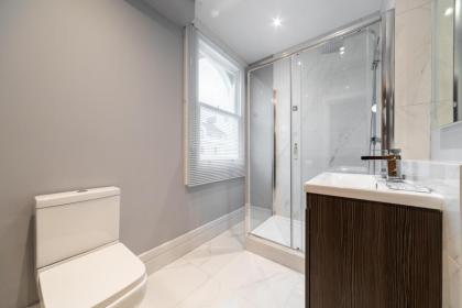 Gainsborough Hotel - image 28