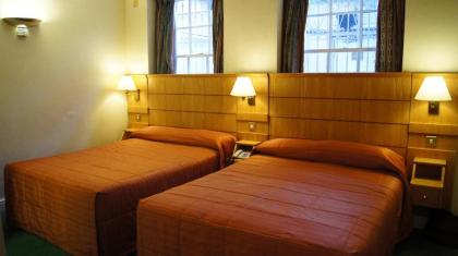 Nayland Hotel - image 18