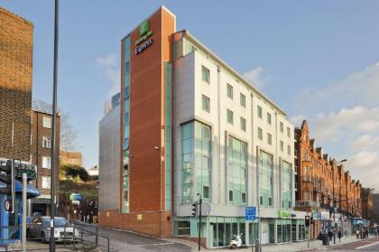 Holiday Inn Express London Swiss Cottage Hotel - image 15