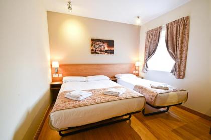 Kings Cross Inn Hotel - image 15