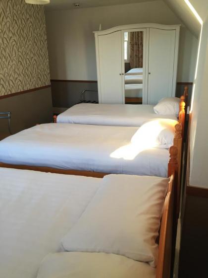 London Visitors Hotel - image 22