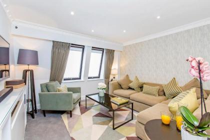 Mayfair House - image 11