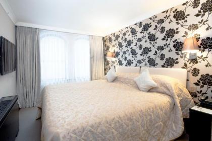 Mayfair House - image 3