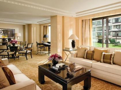 Four Seasons Hotel London At Park Lane - image 14