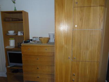 Studios2let - North Gower - image 13