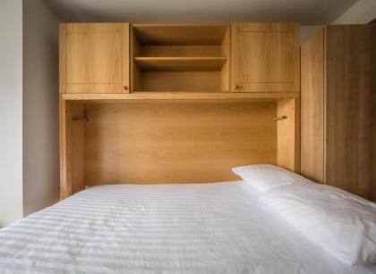 LSE High Holborn - image 17