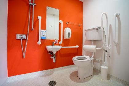 LSE High Holborn - image 6