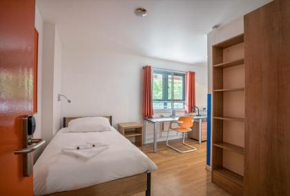 LSE High Holborn - image 8