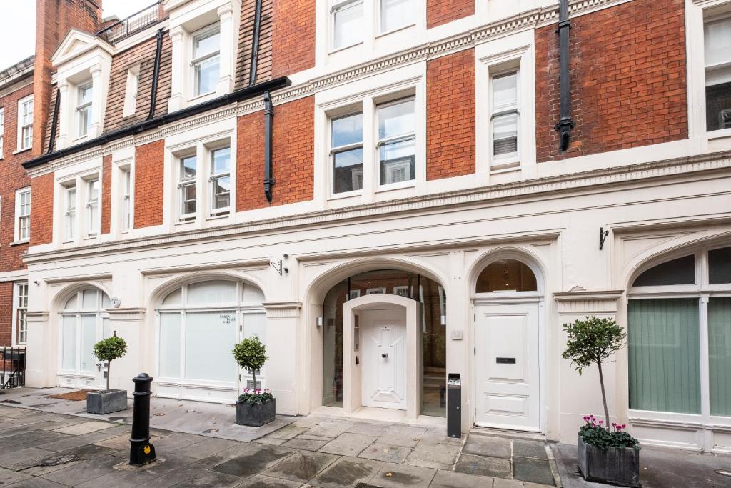 Native Mayfair - main image
