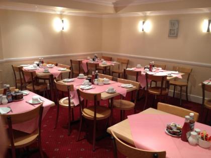 Balmoral House Hotel - image 10