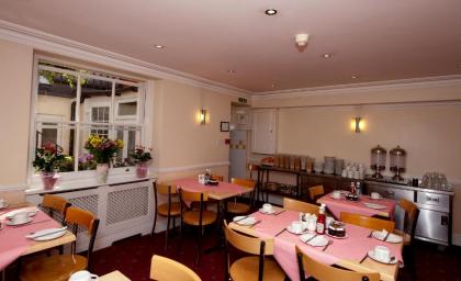 Balmoral House Hotel - image 11