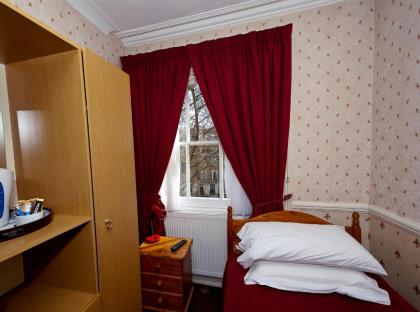 Balmoral House Hotel - image 14