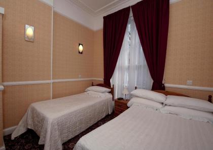 Balmoral House Hotel - image 18