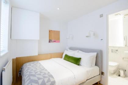 Native Fulham - image 13