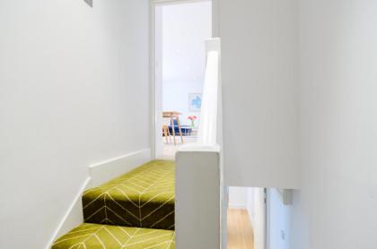 Native Fulham - image 4