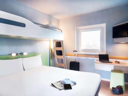 ibis budget London Barking - image 12