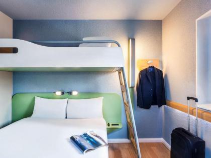 ibis budget London Barking - image 13