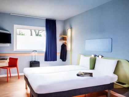 ibis budget London Barking - image 5
