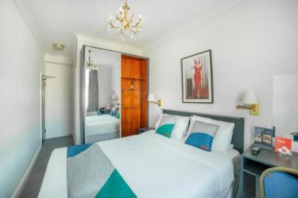St George's Hotel - image 3