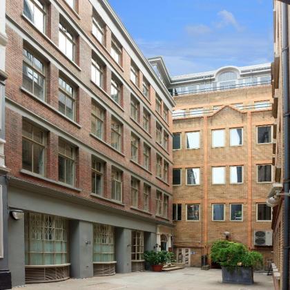 Crane Court by City2Stay - image 3