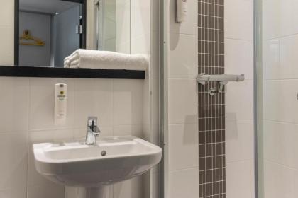 Point A Hotel London Kings Cross - St. Pancras - image 3