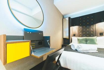 Point A Hotel London Paddington - image 10