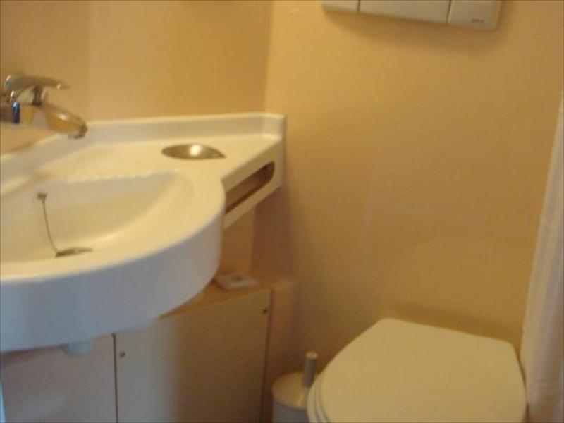 Berkeley Court Hotel - image 3