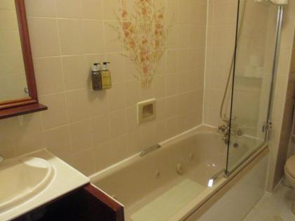 Mitre House Hotel - image 5