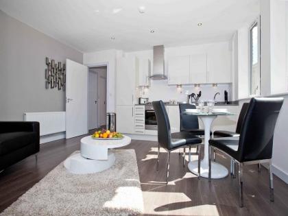 One White'S Row Apartments - image 2