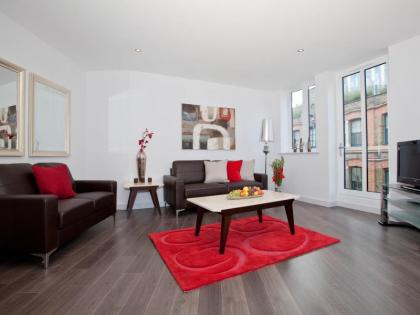 One White'S Row Apartments - image 3