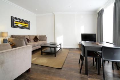 Manson Place - image 2