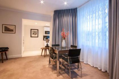 Manson Place - image 20