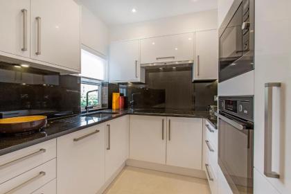 Chesham Court Knightsbridge - image 2