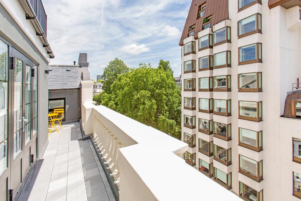 Chesham Court Knightsbridge - image 5