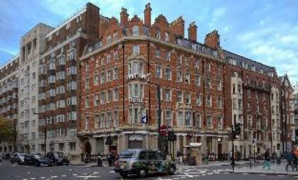 The Morton Hotel - image 9