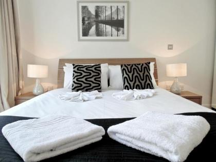 Tower Hill Serviced Apartments - image 13