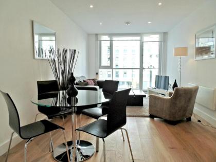 Tower Hill Serviced Apartments - image 8
