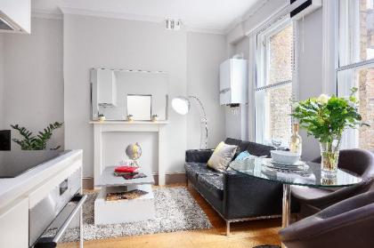 Cleveland Apartments - image 2